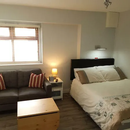 Apartmán Townhouse In Centre Of