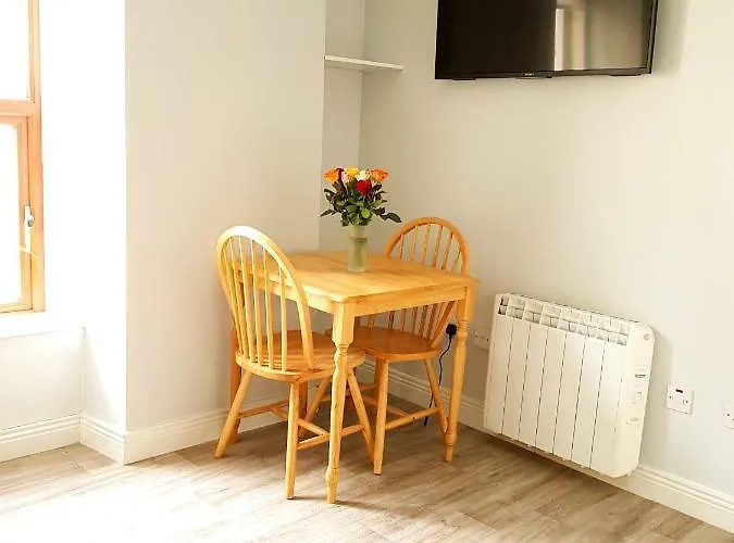 Townhouse In Centre Of Lägenhet *